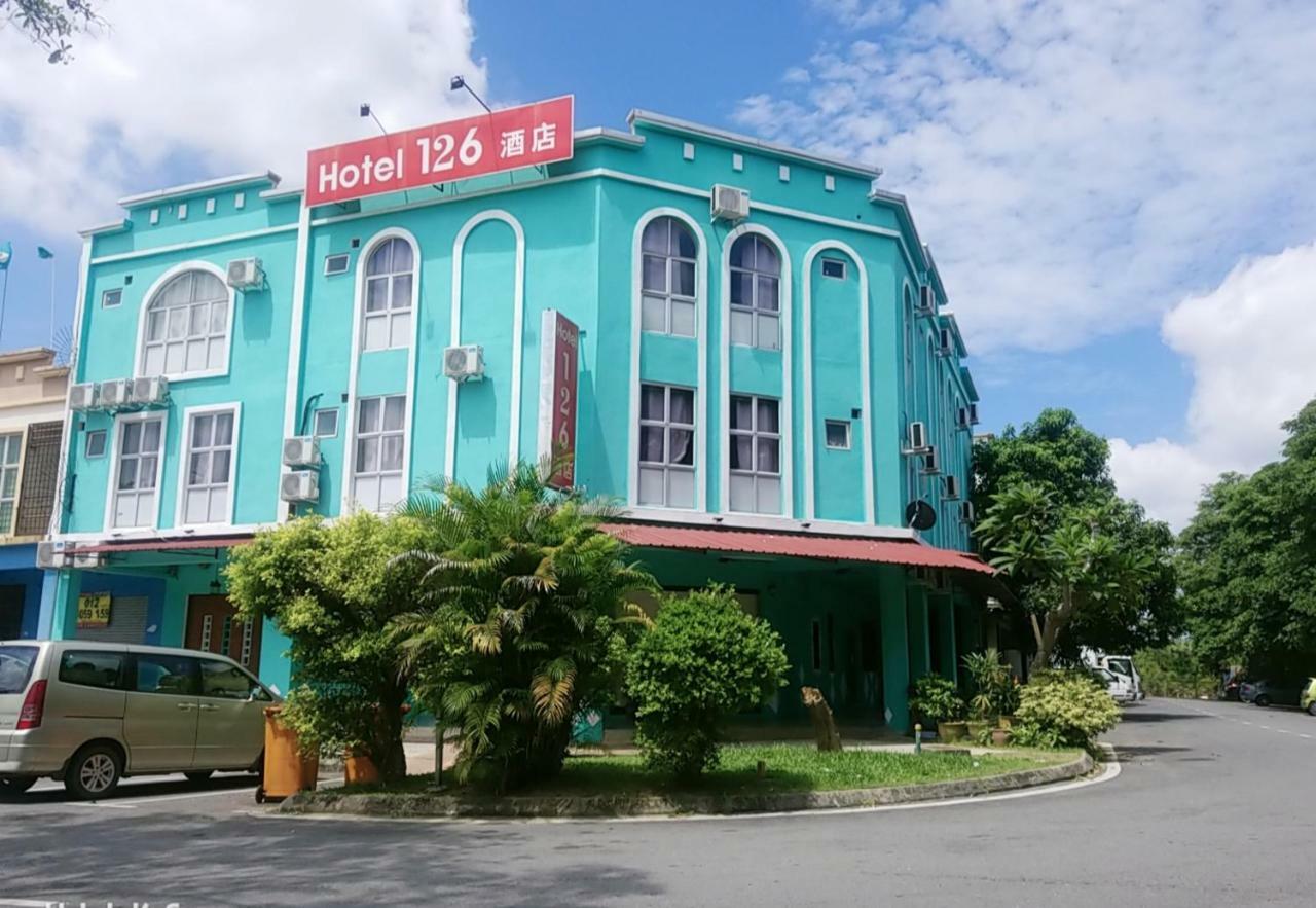 Hotel 126 Sepang Exterior foto